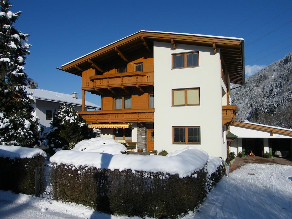 Haus Christl Apartment Aschau Im Zillertal Exterior foto